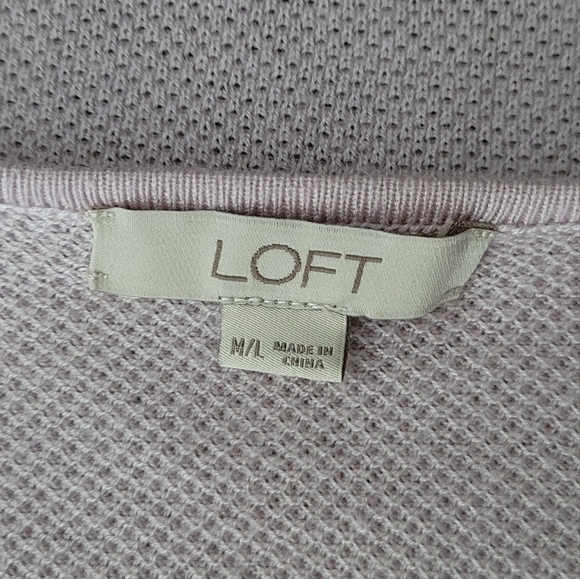 Loft Shawl - Picture 5 of 9